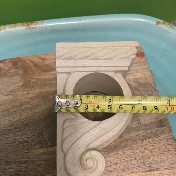 Small hanging piece: I used as a book end - Picture 7 of 7